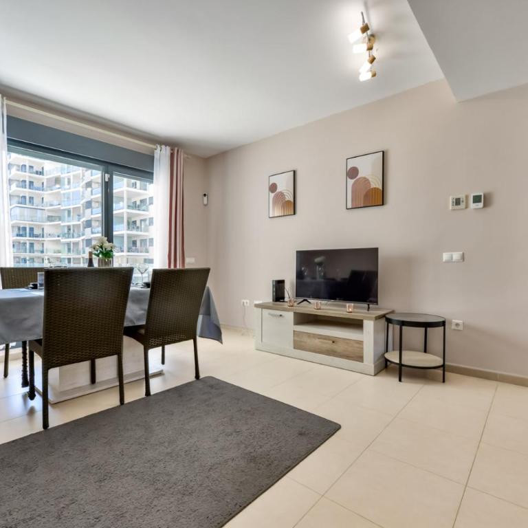 Cala Finestrat Pool & Beach 4 min BY LG HOME - Two-Bedroom Apartment - 7