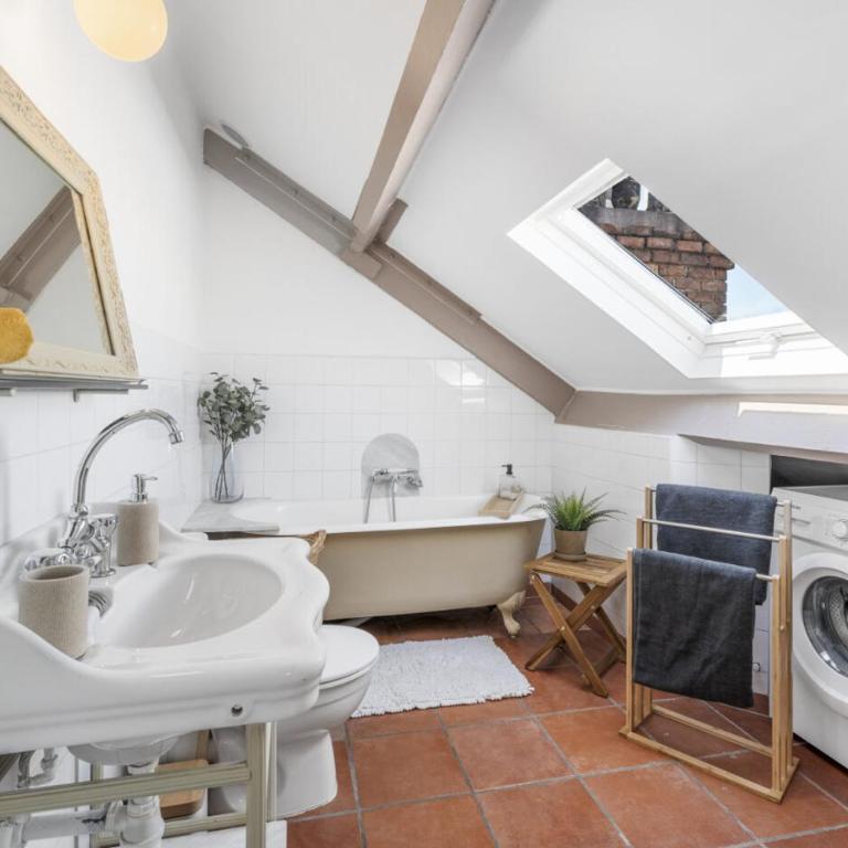 Studio sous les toits, Nice Centre - Appartement 1 Chambre - 9