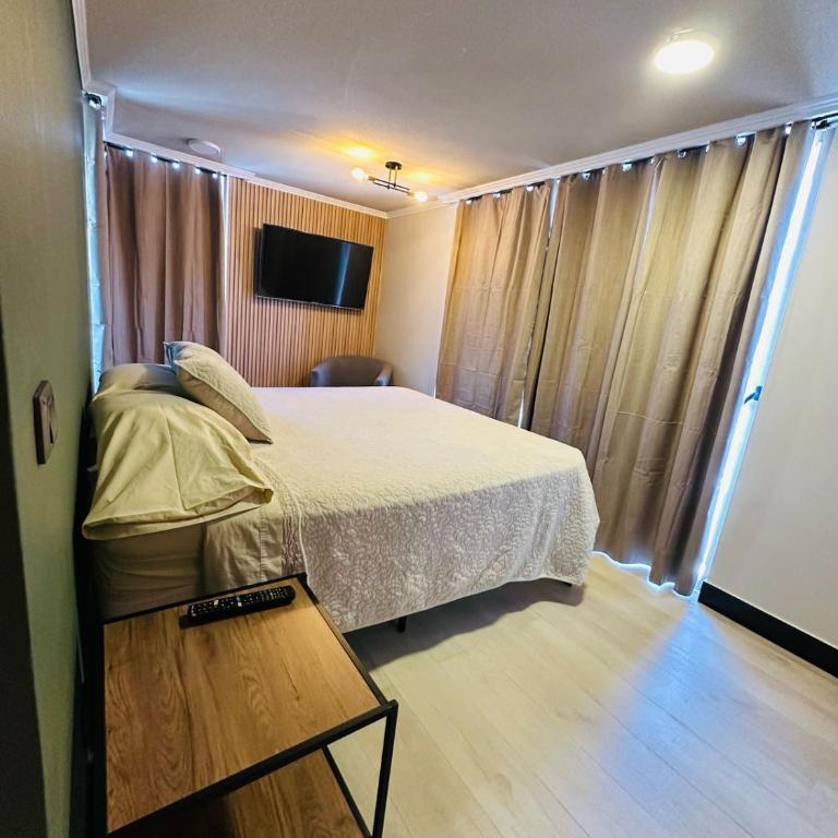 Estilo y comodidad en Providencia Suites 2 dorm 2 baños - Two-Bedroom Deluxe Apartment with Balcony - 2