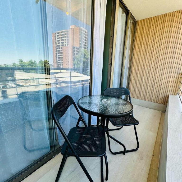 Estilo y comodidad en Providencia Suites 2 dorm 2 baños - Two-Bedroom Deluxe Apartment with Balcony - 6