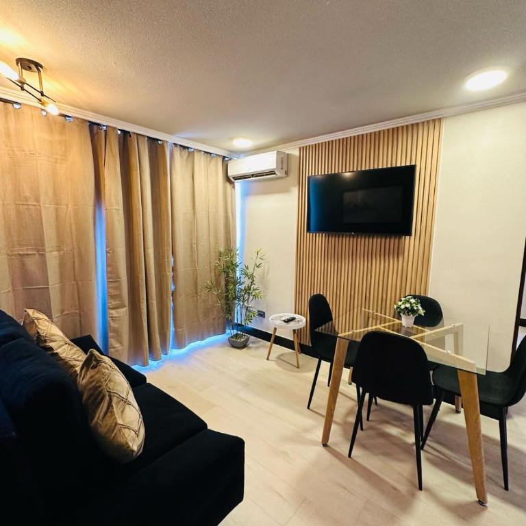 Estilo y comodidad en Providencia Suites 2 dorm 2 baños - Two-Bedroom Deluxe Apartment with Balcony - 13