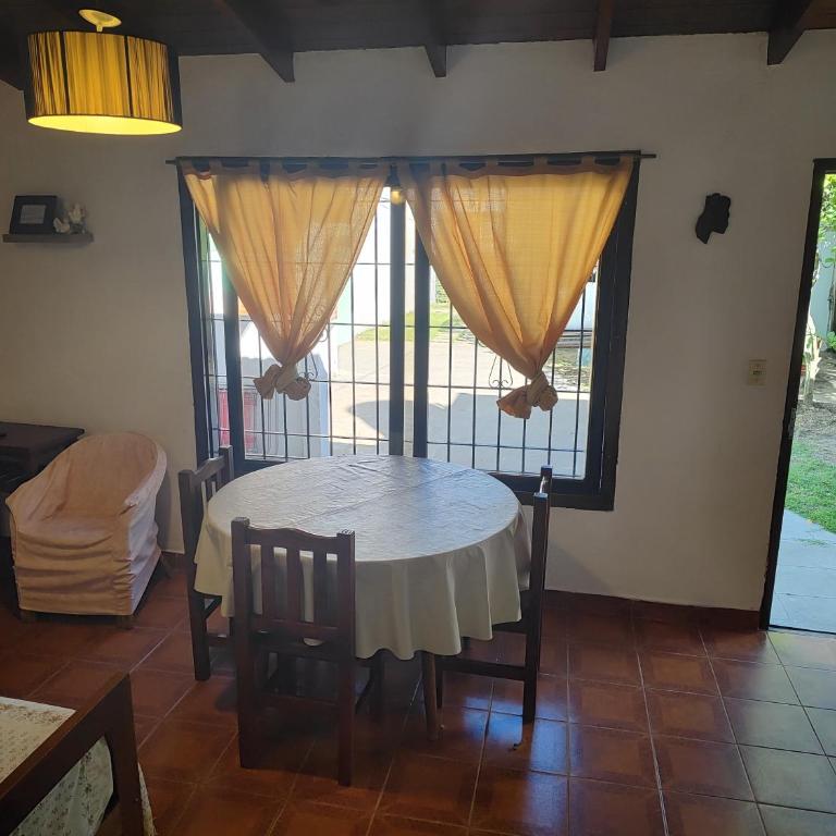 Casa de verano - Two-Bedroom House - 4