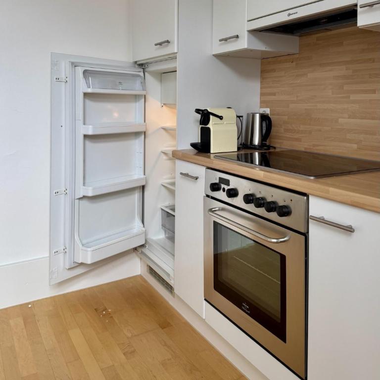 NI FRAVI Holiday Apartments, Interlaken West - Two-Bedroom Apartment with Balcony - 2
