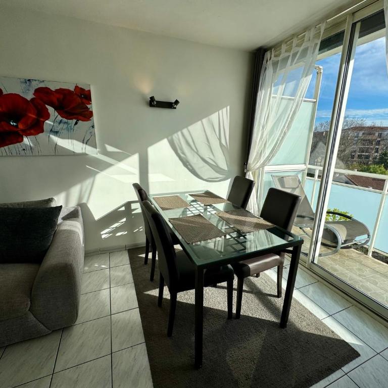 Appartement Port Marianne Montpellier - Apartamento de 2 dormitorios - 35