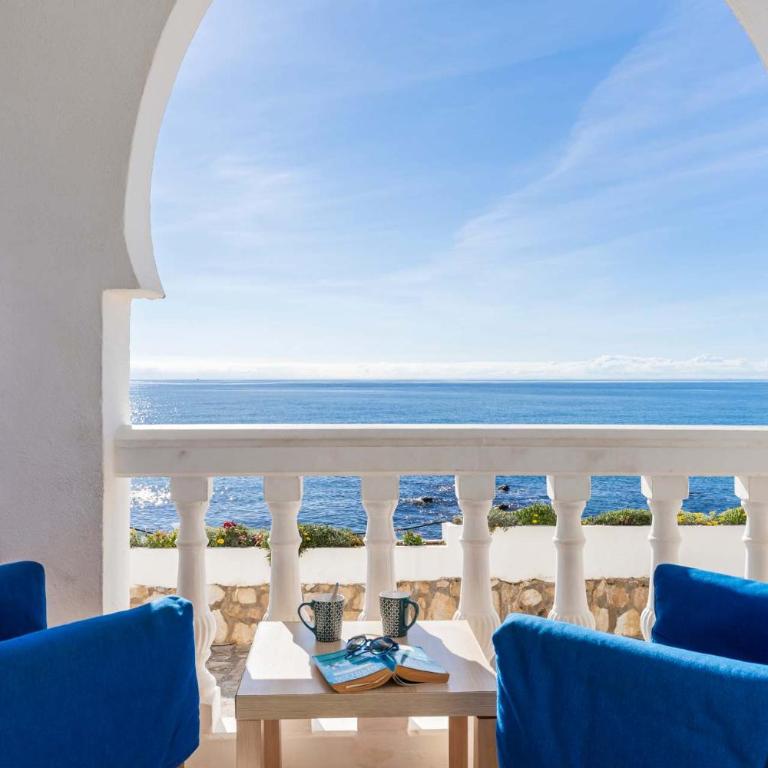 Bright Beachfront Apartment - ref 157 by Costarentals - Apartamento - 6