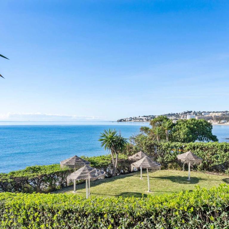 Bright Beachfront Apartment - ref 157 by Costarentals - Apartamento - 28
