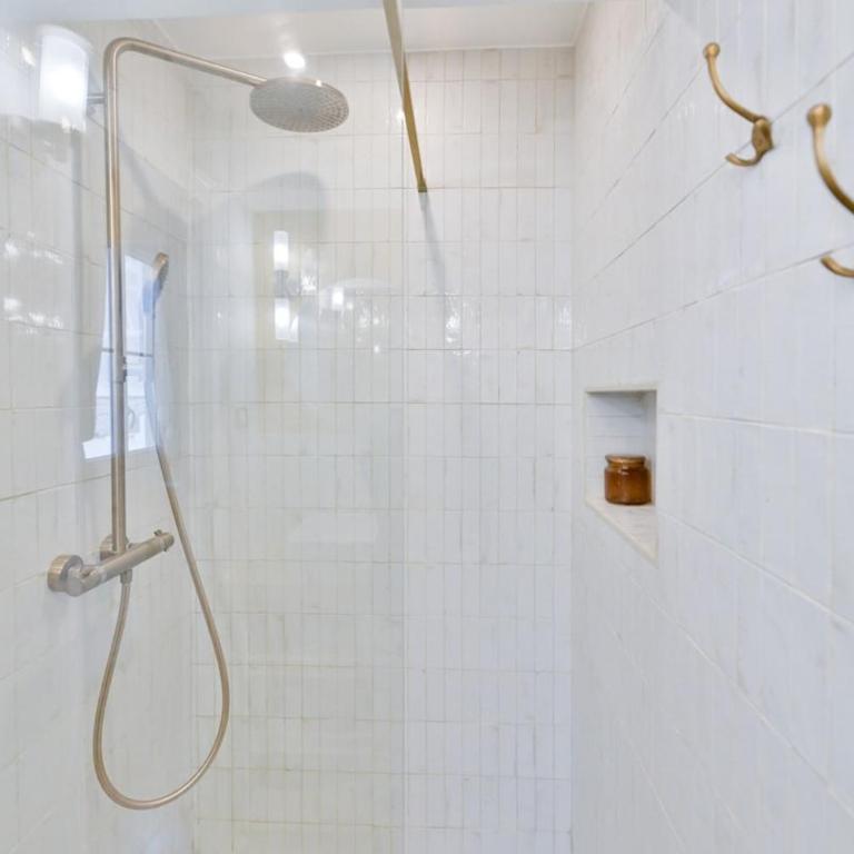 St Germain des Pres 6th Great location, couple or family with Air Conditioning - Appartement 2 Chambres - 26