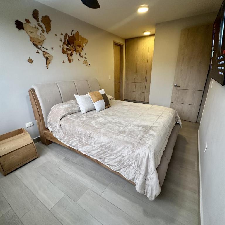 Luxury loft with home theater & pool, Buenavista top location - Apartamento de 2 dormitorios con balcón y terraza - 13