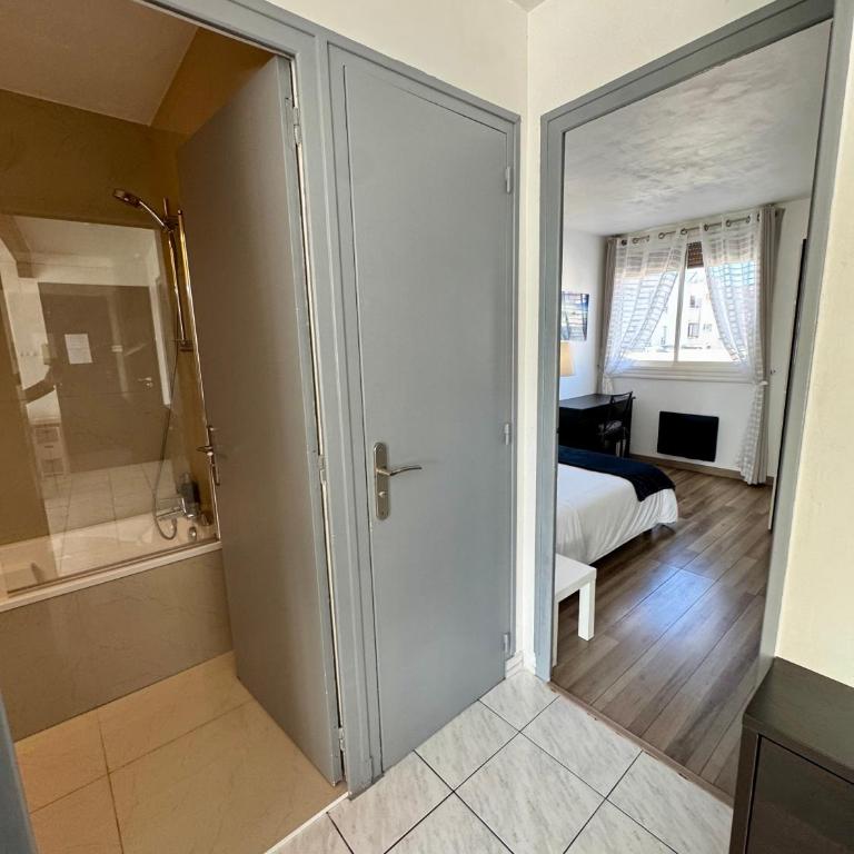 Appartement Port Marianne Montpellier - Apartamento de 2 dormitorios - 39