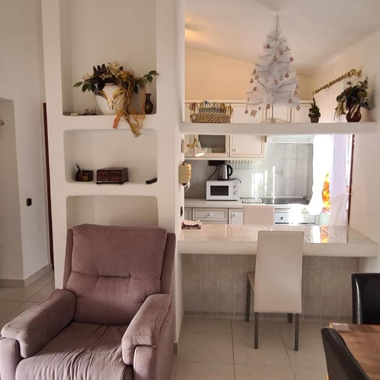 Caleta Beach House - Two-Bedroom House - 9