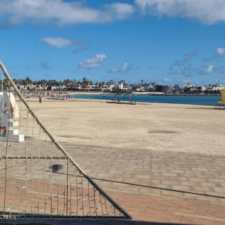 Caleta Beach House - Two-Bedroom House - 45