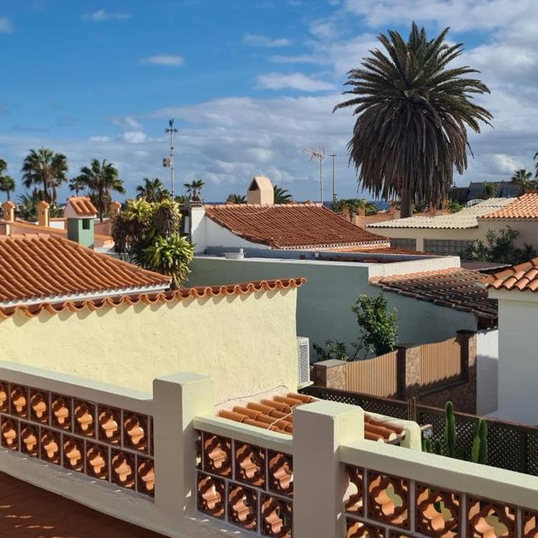 Caleta Beach House - Two-Bedroom House - 42