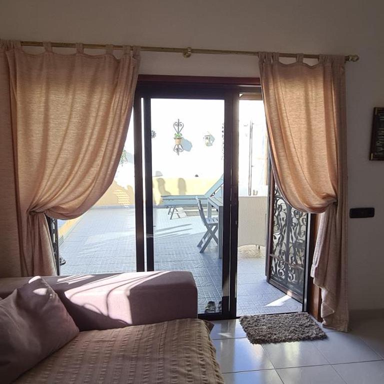 Caleta Beach House - Two-Bedroom House - 15
