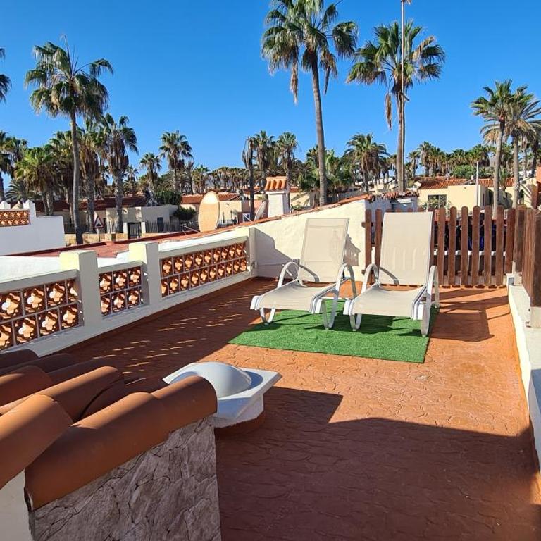 Caleta Beach House - Two-Bedroom House - 39