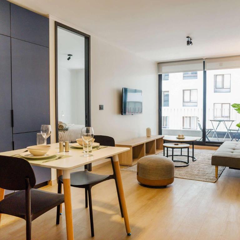 Stylish 1BR Apartment In Las Condes Ideal For 3 - Apartment - 3
