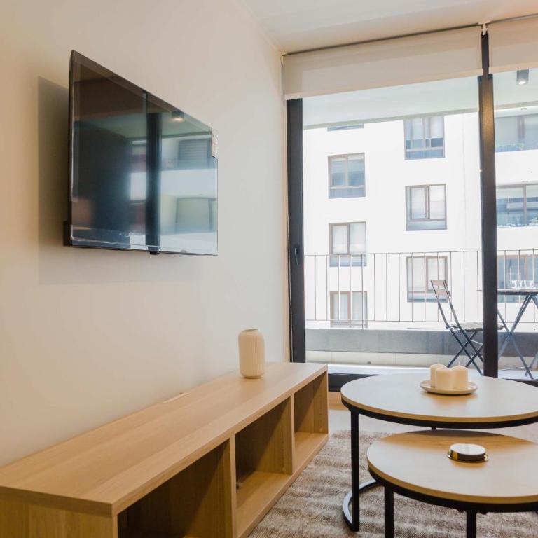 Stylish 1BR Apartment In Las Condes Ideal For 3 - Apartment - 10