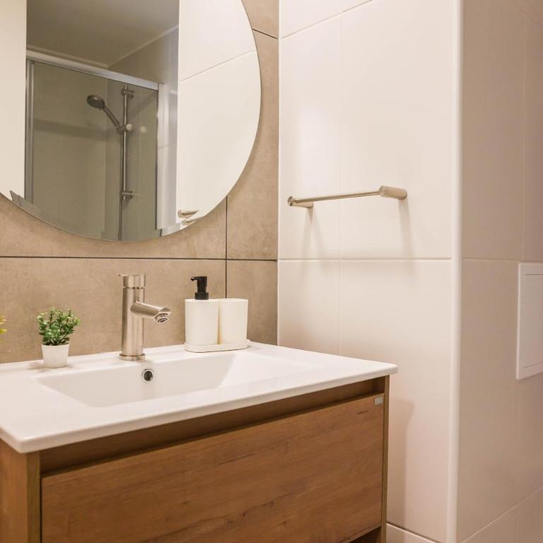 Stylish 1BR Apartment In Las Condes Ideal For 3 - Apartment - 22