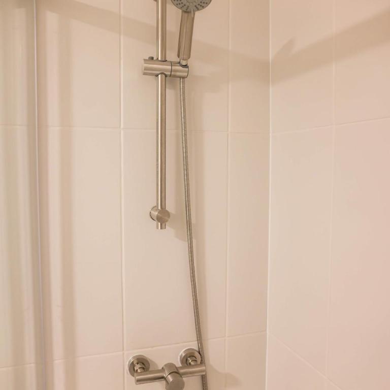 Stylish 1BR Apartment In Las Condes Ideal For 3 - Apartment - 24