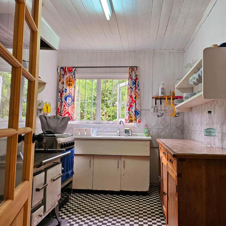 Acogedora cabaña en balneario las cascadas - Three-Bedroom House - 9