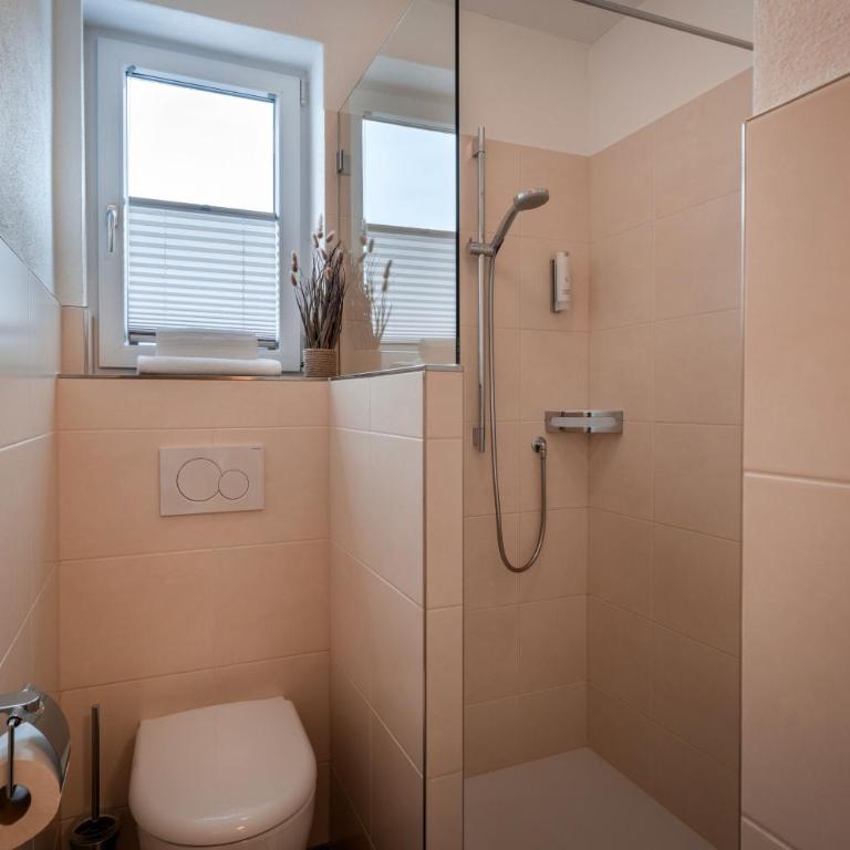 Appartementhaus Fuchs - Apartment mit 2 Schlafzimmern und Balkon - 6