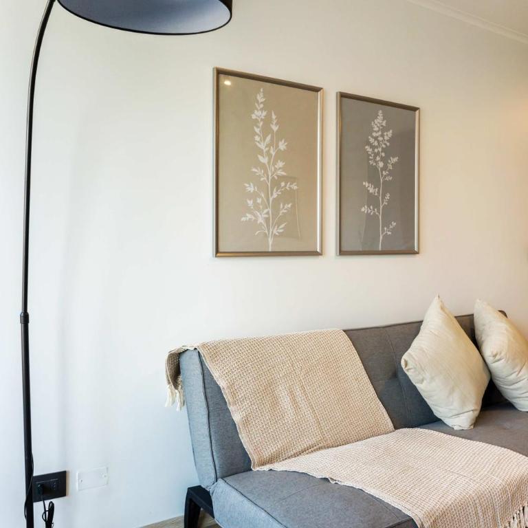 Modern 2BR Flat for 5 in Lively Las Condes Oasis - Apartment - 16