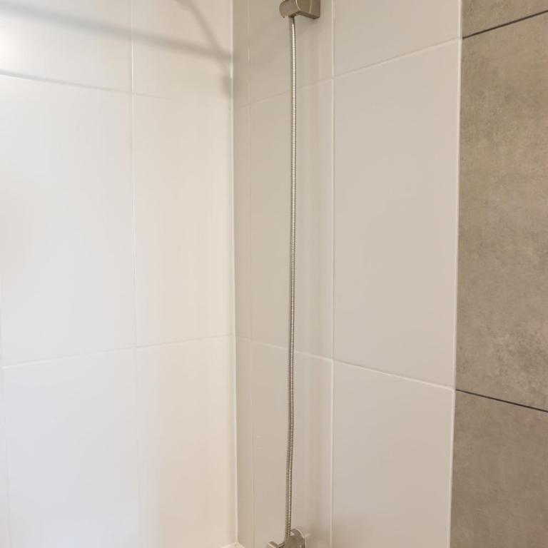 Modern 2BR Flat for 5 in Lively Las Condes Oasis - Apartment - 28