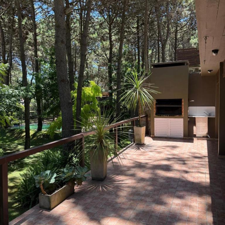 Jardines del Bosque - Two-Bedroom Apartment - 25
