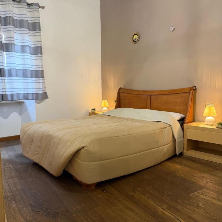 Vicolo San rufino - Appartamento con 3 Camere da Letto - 2
