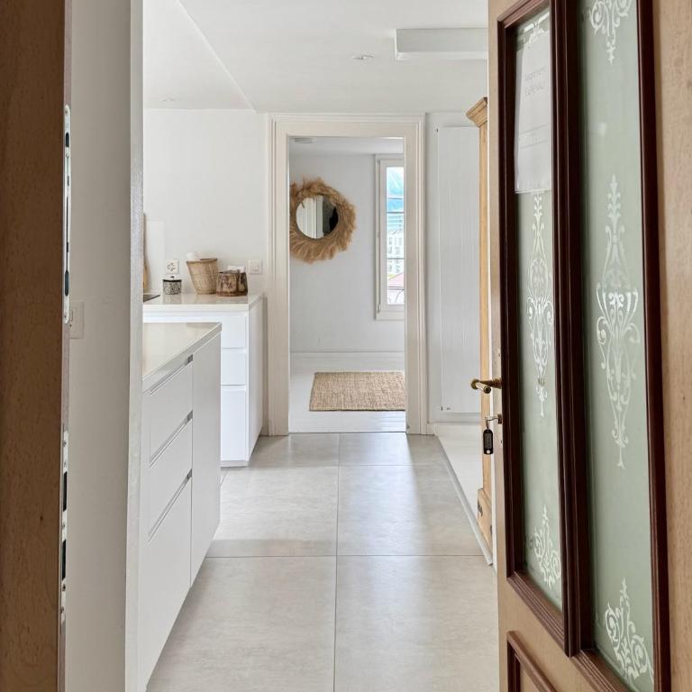 NI FRAVI Holiday Apartments, Interlaken West - Two-Bedroom Apartment with View - 8