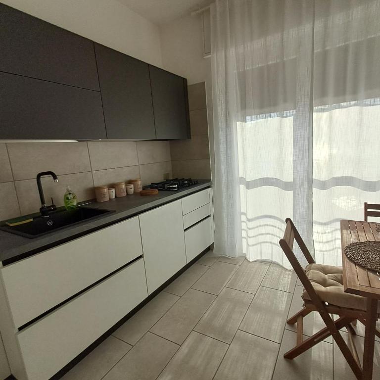 Al Roccolo Ferienwohnung mit Seeblick und Garten - Appartamento con 2 Camere da Letto - 13