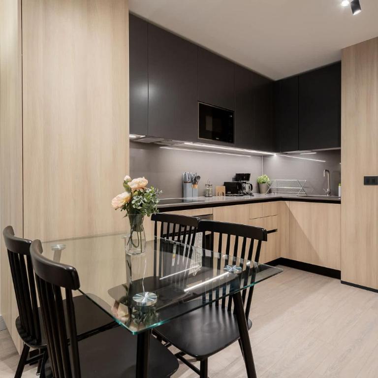 Modern 2BR Prime Las Condes Escape for 4 Guests - Apartment - 12