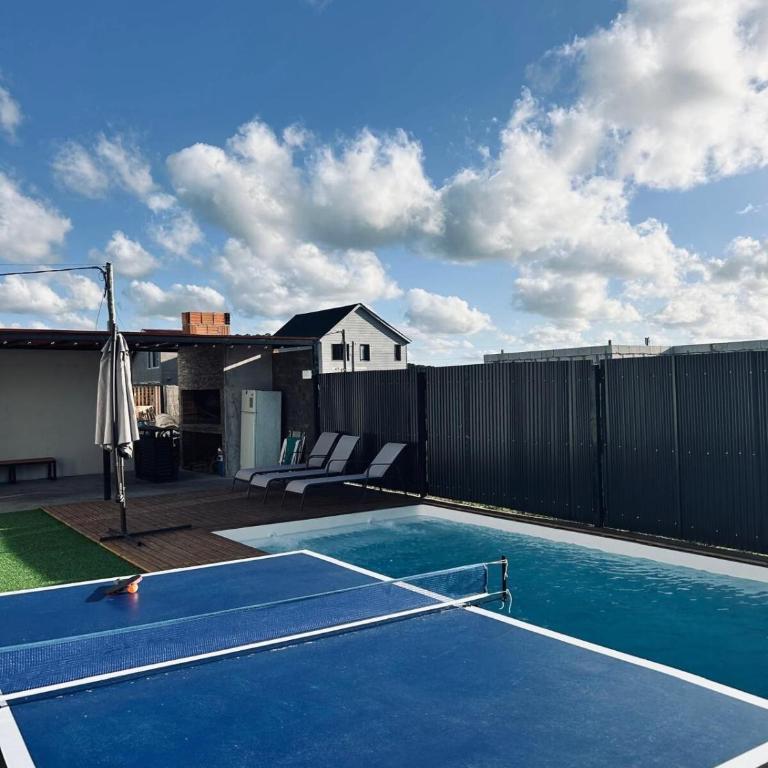 Casa con piscina próximo Punta Ballena - Three-Bedroom House - 1