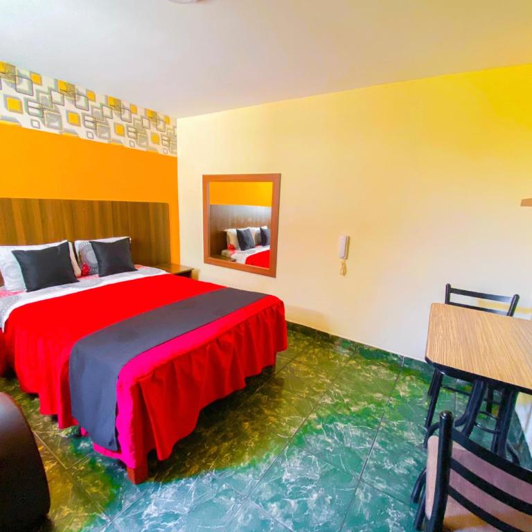 Hostal Mayra Breña - Standard Queen Room - 7