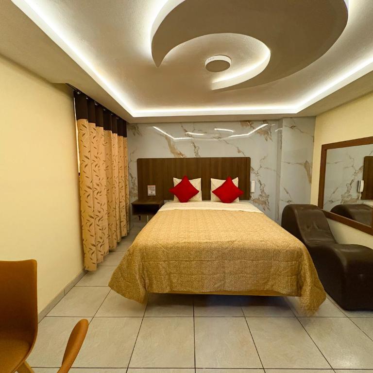 Hostal Mayra Breña - Deluxe Room - 7