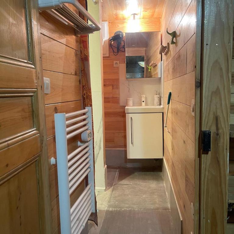 Gite indépendant, calme, campagne, style intérieur chalet - Appartement 1 Chambre - 11