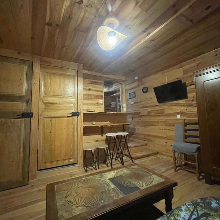 Gite indépendant, calme, campagne, style intérieur chalet - Appartement 1 Chambre - 6