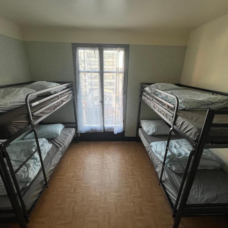 Alpazur - Bed in 4-Bed Mixed Dormitory Room - 2