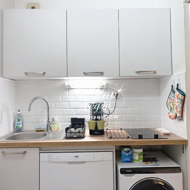 Appartement familial pour 4 personnes à 150m de la plage de Cavalière - Le Lavandou - Apartamento con balcón - 2