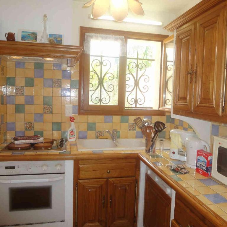 LOCATIONS-06 LA PASCALINE MEUBLÉ 4**** 30MN MER - Appartement 1 Chambre - 7