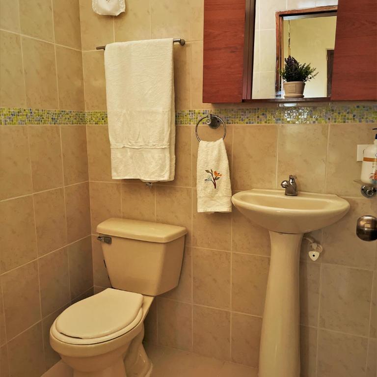 Casa Amarilla, San Carlos, Antioquia - Casa - 8