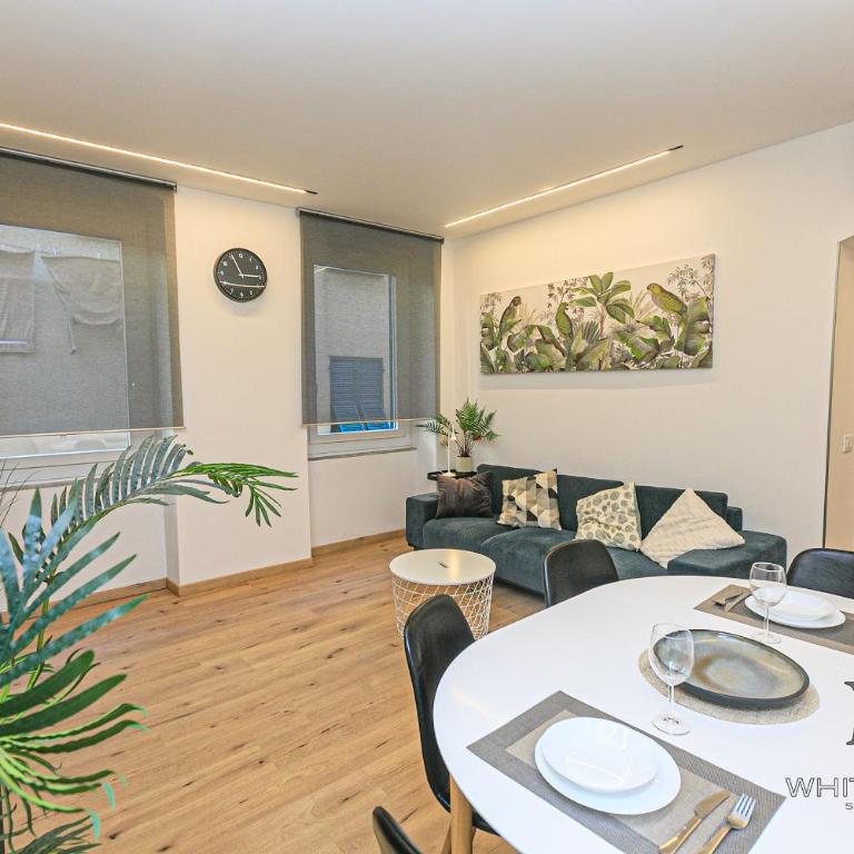 Parrot House Airport by ML WHITE HOUSE - Appartamento con 2 Camere da Letto - 16
