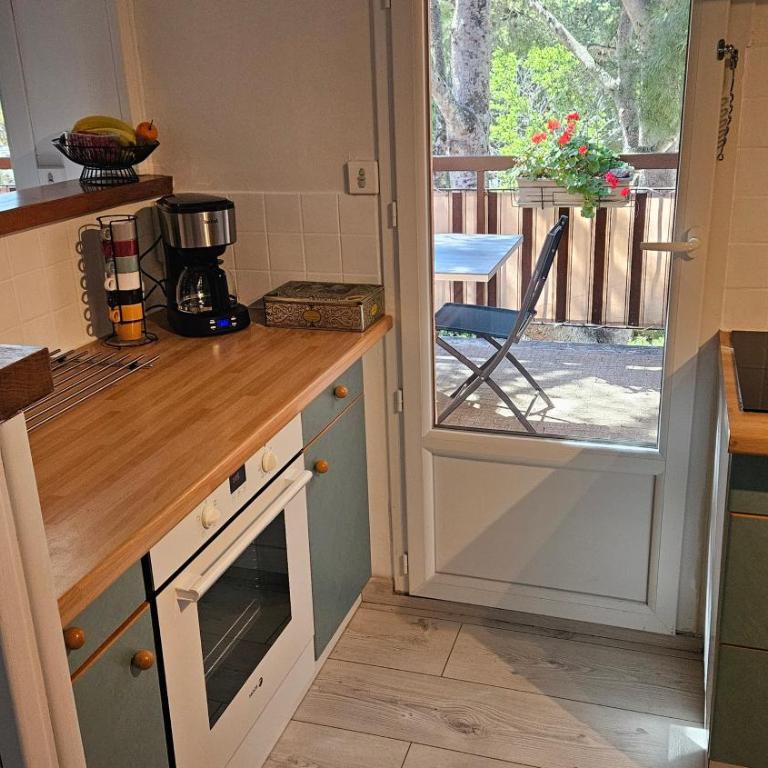 Appartement proche centre-ville et plages - Apartment mit 2 Schlafzimmern - 3