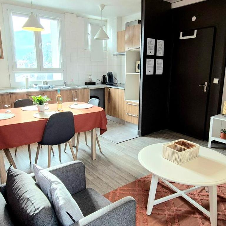 Cosy Chic au coeur de Lourdes-Wifi-Parking - Two-Bedroom Apartment - 15