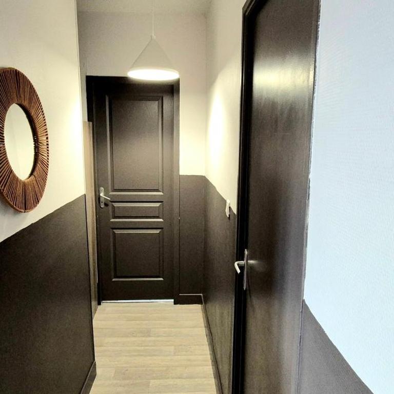 Cosy Chic au coeur de Lourdes-Wifi-Parking - Two-Bedroom Apartment - 24