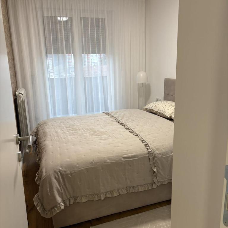Quattro Apartman Free Private Parking - Apartman sa 1 Spavaćom Sobom - 15