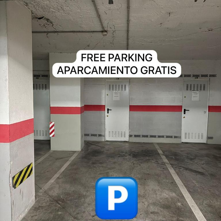 Armengual Centro Apartments FREE PARKING By Easytrip - Estudio con terraza - 1