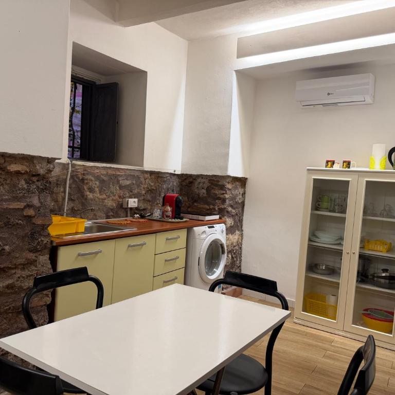 Lavica - One-Bedroom Apartment - 2