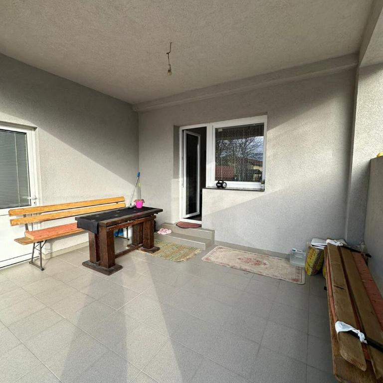 Specious Apartment near airport free parking - Apartman sa 3 Spavaće Sobe - 3