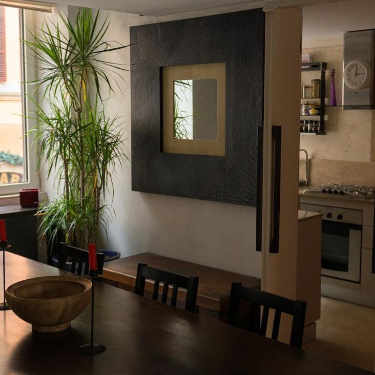 Trastevere Art and Books Luxury Apartment - Appartamento con 3 Camere da Letto - 72