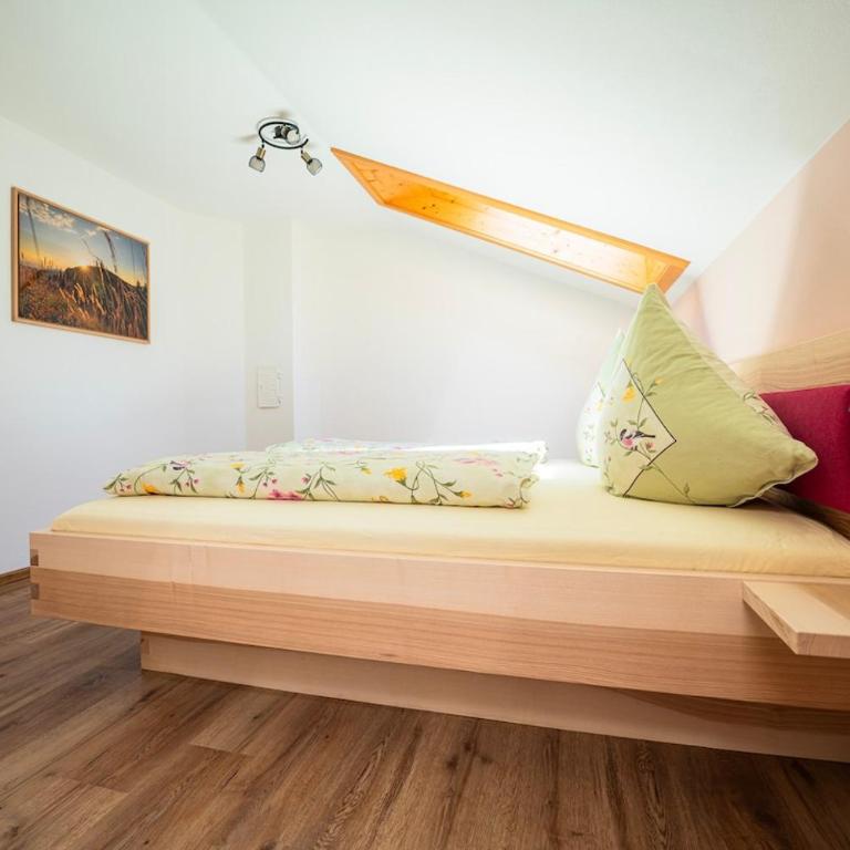 Wohlfühl Auszeit in den Bergen - Apartment mit 1 Schlafzimmer, Balkon und Bergblick - 11
